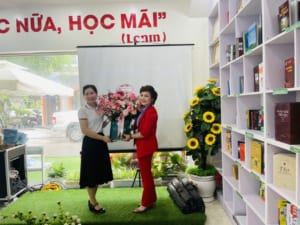 ra mat thu vien 0d 18