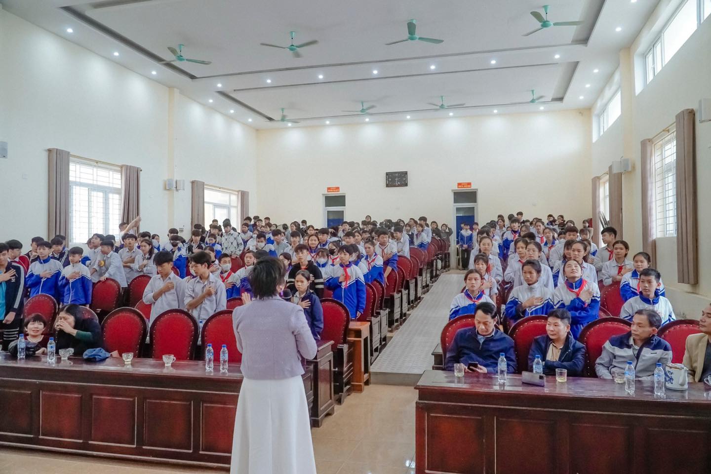 CGTL Vera Xuân Hường Đào Tạo Tại Chương Trình Định Hướng Nghề Nghiệp Cho Học Sinh THCS Tại Trường THCS Cán Khê - Huyện Như Thanh 2 415741266 807994961343301 3830625301889272181 n