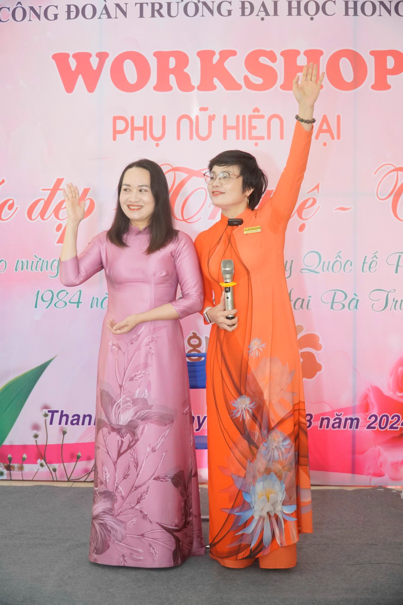 THS. CGTL Vera Xuân Hường Chia Sẻ Tại Workshop "Phụ Nữ Hiện Đại - Sắc Đẹp - Trí Tuệ - Tự Tin" Tại Trường Đại Học Hồng Đức 3 z5231740782679 6c72c98d695c3da321f1a6bbd7d8db16